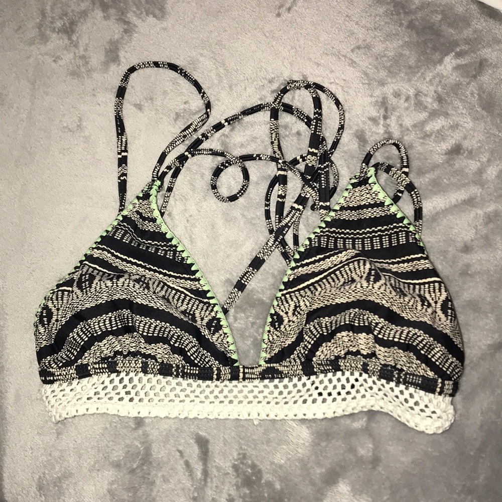 BATHING SUIT